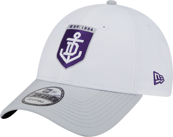 Fremantle Dockers New Era 9FORTY Snap On-Field Cap