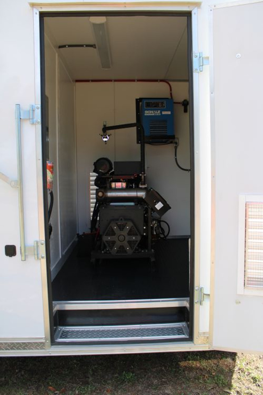 FOAM PRO 24'  SPRAY FOAM RIG W/R2 E30