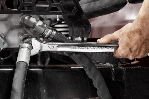 Milwaukee 45-96-9532 32MM Combination Wrench