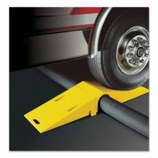 Checkers UHB4045 Hose Bridge Systemdiamondback4.5"1Tunn&2Ramps