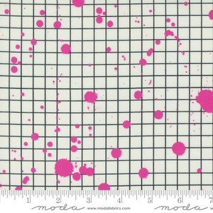 Splatter Cream from the Snack Shack quilting fabric collection designed by Crystal Manning for Moda Fabrics. 100% cotton quilting fabric, ideal for quilting, patchwork and dressmaking 11946-11