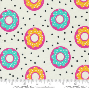 Doughnuts Cream from the Snack Shack quilting fabric collection designed by Crystal Manning for Moda Fabrics. 100% cotton quilting fabric, ideal for quilting, patchwork and dressmaking 11944-11