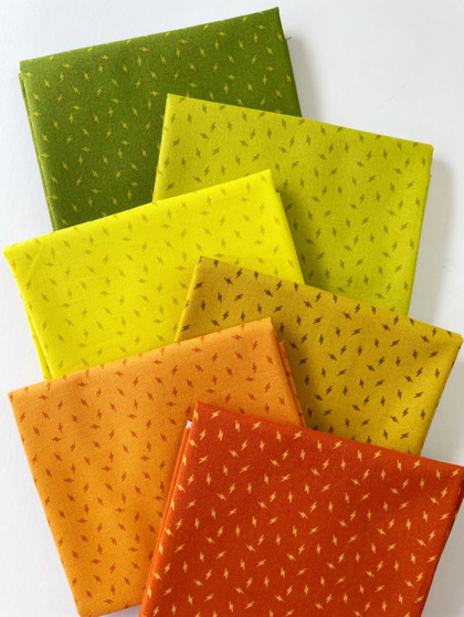 Atomic Clementine Fat Quarter Bundle designed by Libs Elliott for Andover fabrics. 100% cotton quilting fabric, ideal for quilting, patchwork and dressmaking