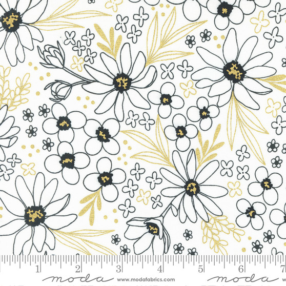 Flower Garden Paper Gold from the Gilded quilting fabric collection designed by Alli K Design for Moda Fabrics. 100% cotton quilting fabric, ideal for quilting, patchwork and dressmaking 11531-21M