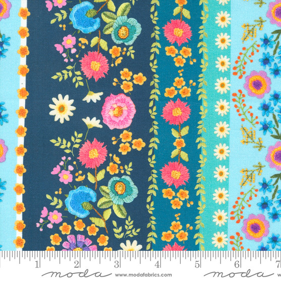 Crewel Bands Horizon from the Vintage Soul quilting fabric collection designed by Cathe Holden for Moda Fabrics. 100% cotton quilting fabric, ideal for quilting, patchwork and dressmaking 7431-14