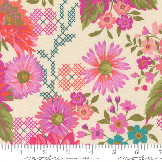 Happy Blooms Cream from the Parlor collection designed by Crystal Manning for Moda Fabrics. 100% lightweight quilting cotton ideal for quilting, patchwork and dressmaking 11960-11