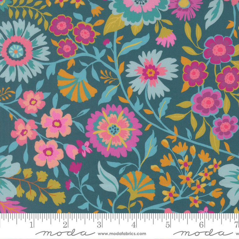 Wild and Free Peacock from the Parlor collection designed by Crystal Manning for Moda Fabrics. 100% lightweight quilting cotton ideal for quilting, patchwork and dressmaking 11961-16