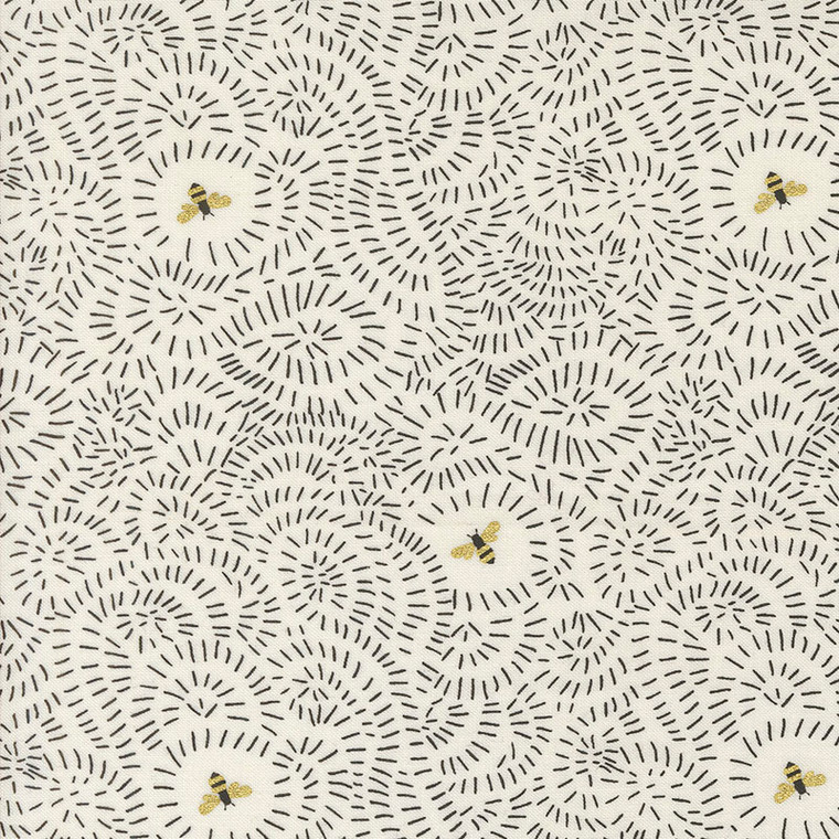 Twists and Turns Porcelain from the Bee Garden collection designed by Gingiber for Moda Fabrics. 100% lightweight quilting cotton ideal for quilting, patchwork and dressmaking 548415M-11