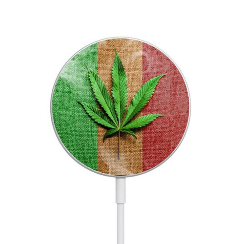 S2109 Smoke Reggae Rasta Flag Magnetic Wireless Charger Pad with MagSafe 15W for iPhone 16 15 14 13 12
