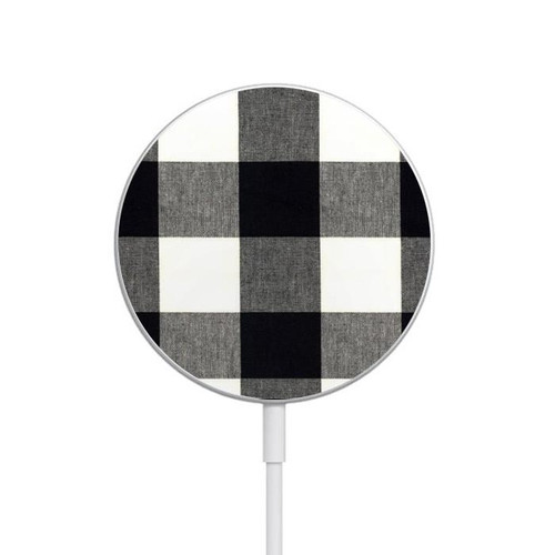S2842 Black and White Buffalo Check Pattern Magnetic Wireless Charger Pad with MagSafe 15W for iPhone 16 15 14 13 12