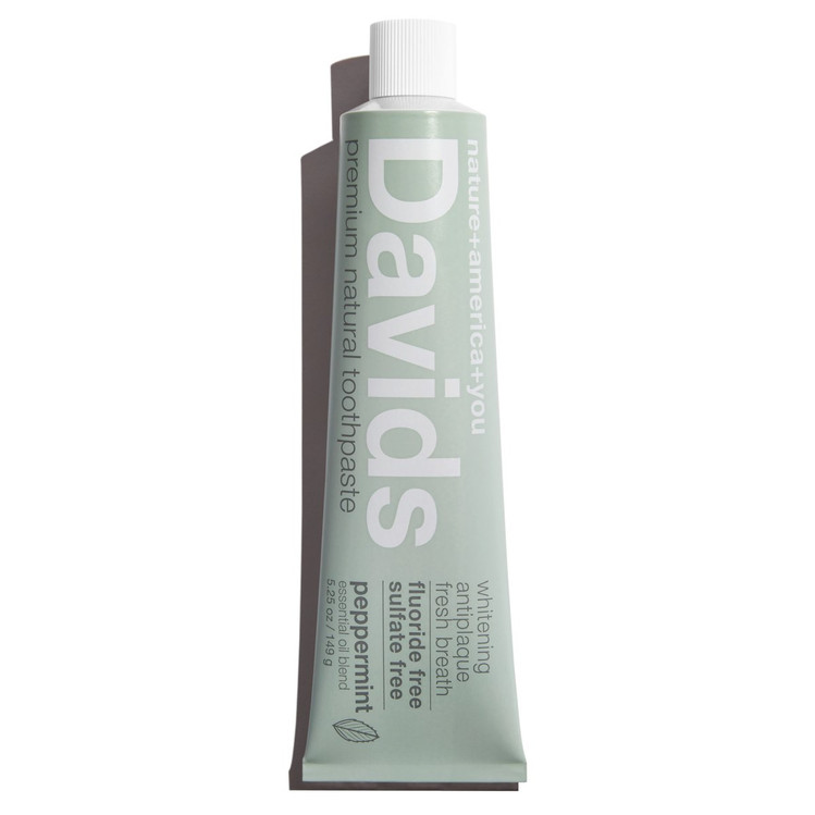 Davids Premium Natural Toothpaste in Original Peppermint