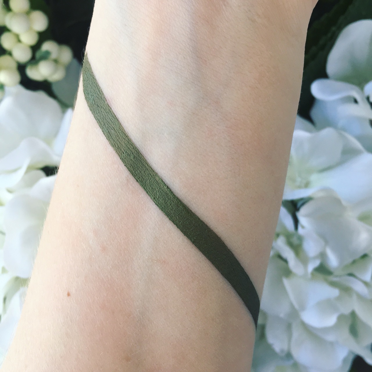 olive liquid eyeliner