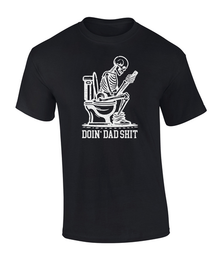 Mens Father's Day Funny Skeleton On Toilet Doing Dad Sh!t Humorous Short Sleeve T-Shirt