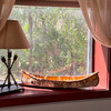 31 Inch Brown Decorative Canoe Statue Rustic Freestanding Sculpture Lifestyle image 5
