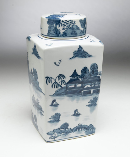 AA Importing 59745 12 Inch Blue & White Square Jar Main image
