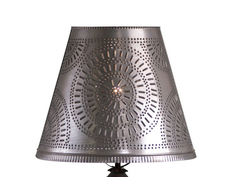 Irvins Country Tinware 14-Inch Fireside Shade with Chisel in Kettle Black Additional image