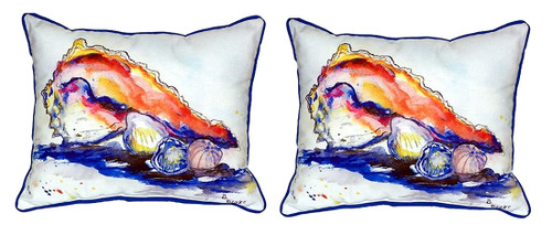 Pair of Betsy Drake Betsy’s Conch Large Indoor/Outdoor Pillows 16 Inch X 20 Inch Main image