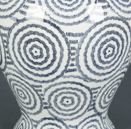 AA Importing Blue and White Circles 14" Ginger Jar with Lid Additional image
