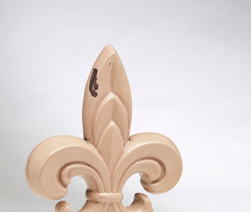 AA Importing Fleur De Lis Light Brown Finish Additional image