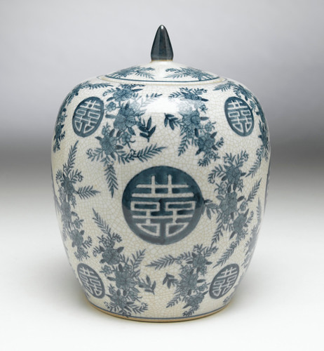 AA Importing 59761 Blue And White Round Jar With Lid Main image