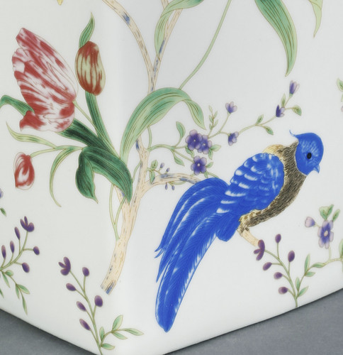 AA Importing Birds and Flowers Square Ginger Jar with Lid Additional image