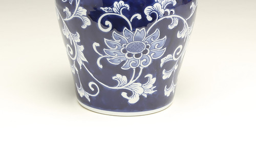 AA Importing 59946 10 Inch Blue & White Ginger Jar Additional image