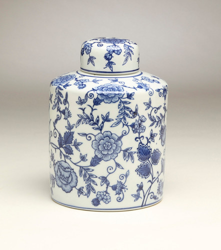 AA Importing 59944 8 Inch Blue & White Ginger Jar Main image