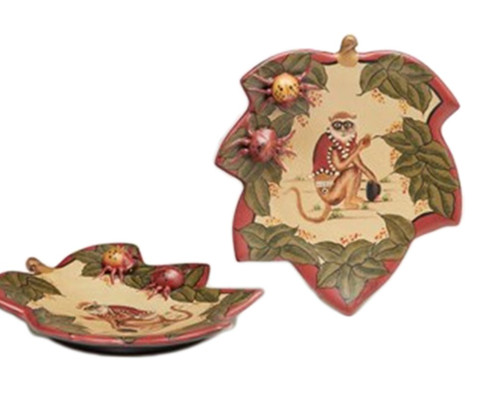 Pair of 9 Inch Diameter Monkey Decorative Plates Additional image