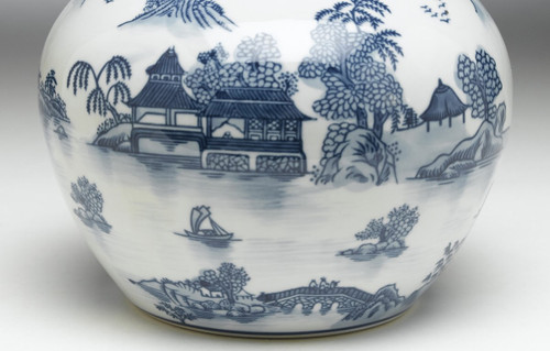 AA Importing 59753 Blue And White Round Jar With Lid Additional image