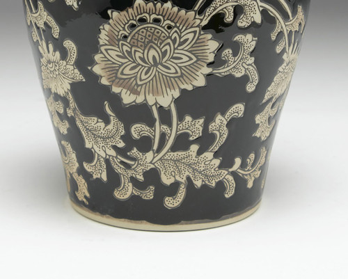AA Importing 59727 Black And Cream Floral 10 Inch Ginger Jar Additional image
