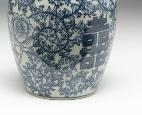 AA Importing 59769 Antiqued Pale Green And Blue Jar With Lid Additional image