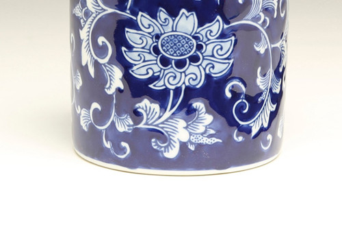 AA Importing 59942 8 Inch Blue & White Ginger Jar Additional image