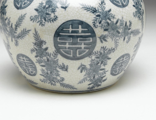 AA Importing 59751 Blue And White Round Jar With Lid Additional image