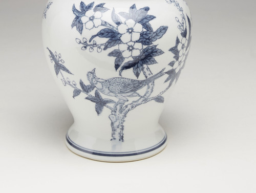 AA Importing 59836 Blue And White Ginger Jar With Lid Additional image