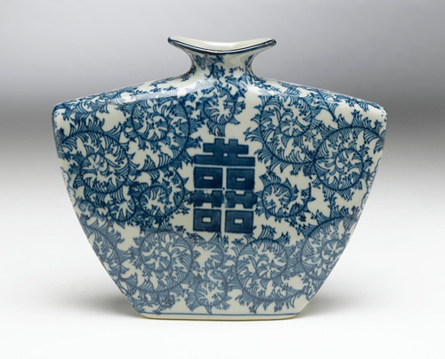 AA Importing 59724 Double Happiness Narrow Vase Main image