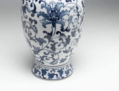 AA Importing 59701 Blue And White Vase Additional image