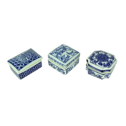 Blue and White Porcelain Trinket Boxes Set of 3 Hand-Painted Lidded Main image