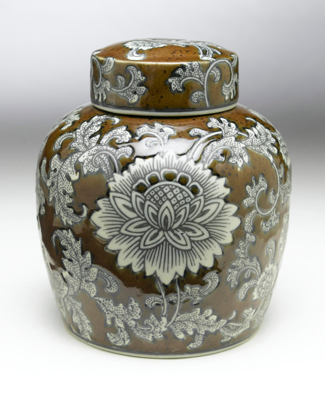 AA Importing 59750 9 Inch Brown & Grey Ginger Jar Main image