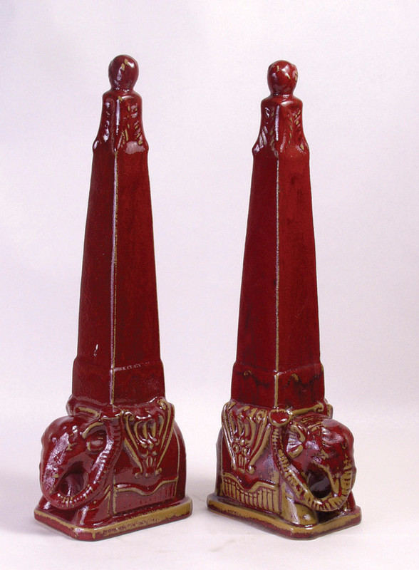 AA Importing Red Elephant Finial Pair Main image