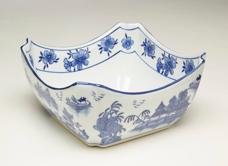 AA Importing 59776 Square Blue And White Bowl Main image