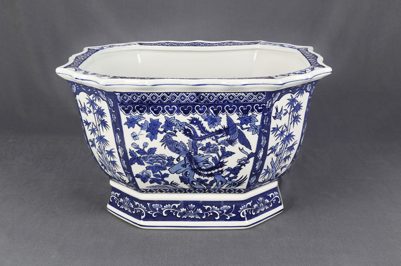 AA Importing Blue and White Centerpiece Planter Main image
