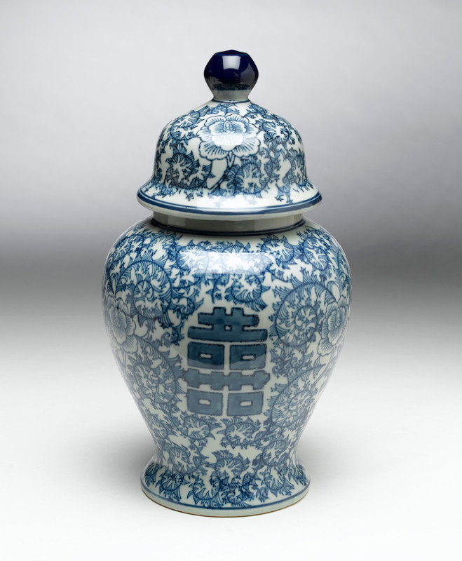 AA Importing 59733 Antiqued Pale Green And Blue Ginger Jar With Lid Main image