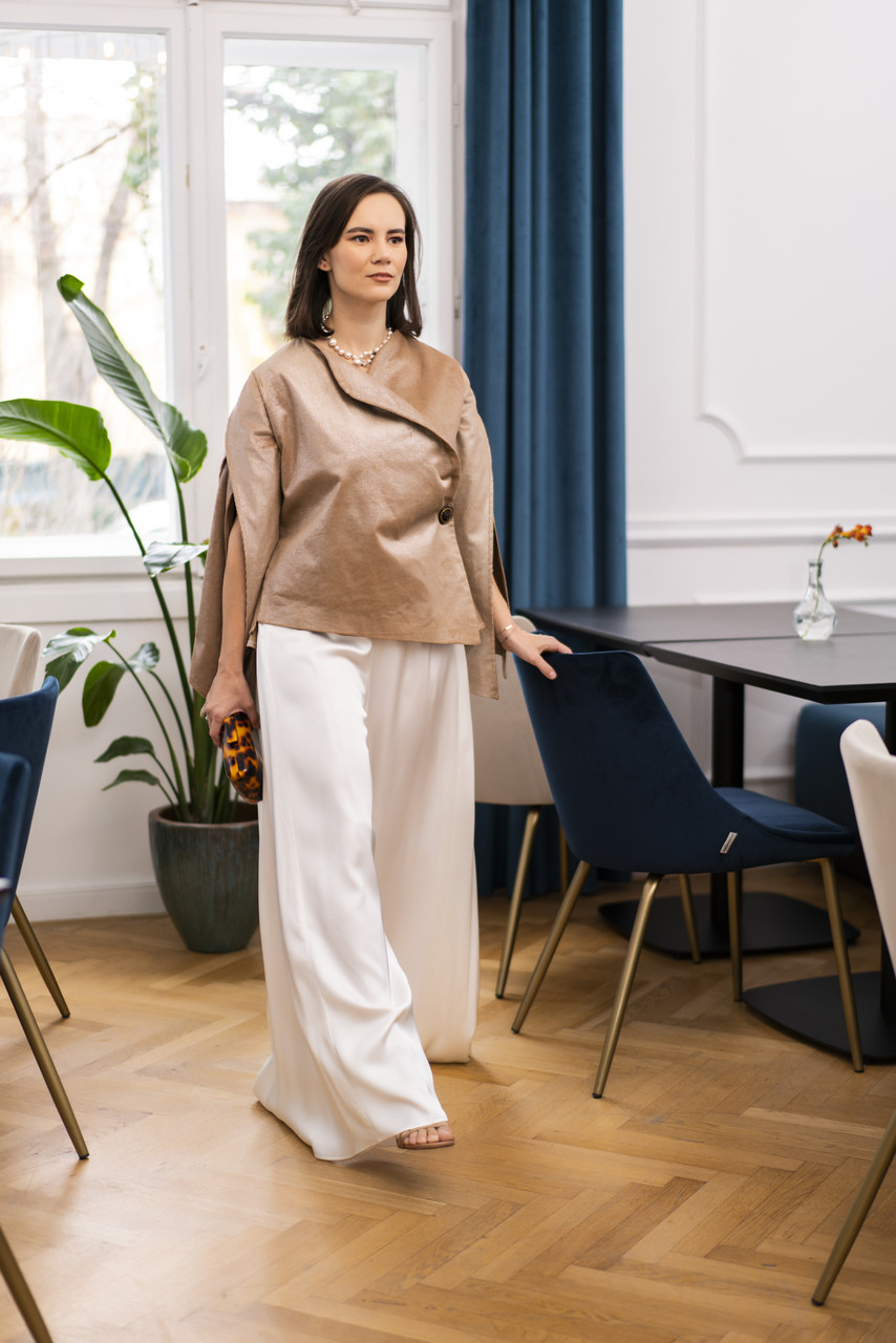 Aspiration Jacket with Open Sleeves in Tobacco