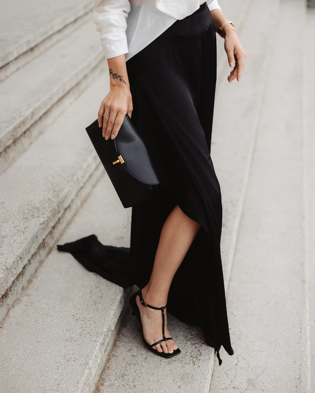 CANNES Straight-Leg Trousers with Side Panel in Black