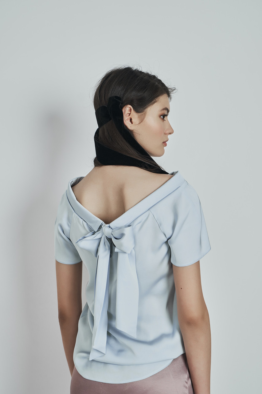 Lizie Top (Wide Neckline Viscose Bow Top)