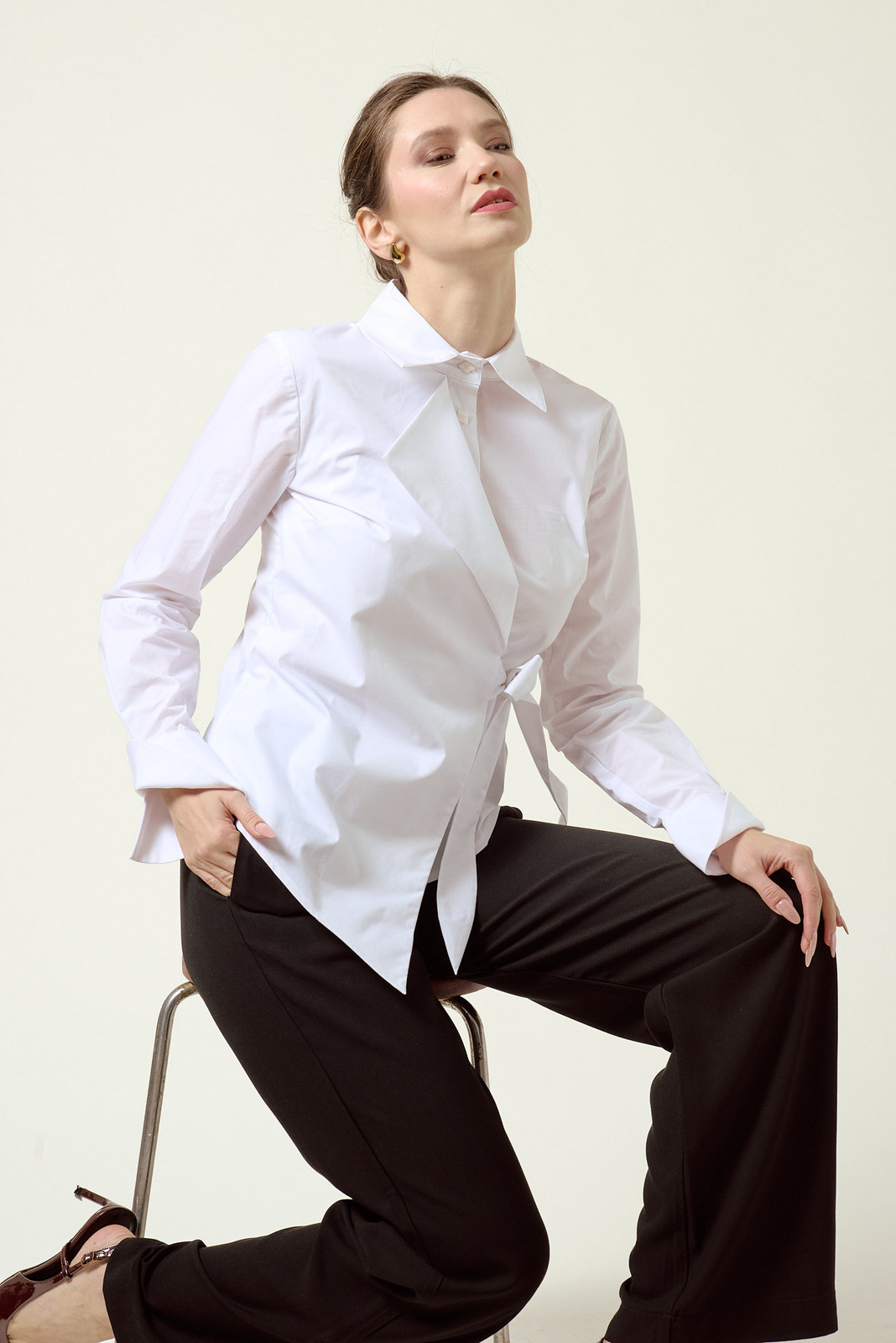 FEARLESS Asymmetric Poplin Shirt with Waist Tie in White