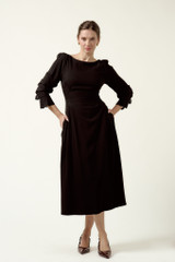 VIVIENNE Tailored Viscose Midi Dress in Black