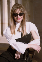 BELLE VIE Cape with Bow Apparent-Sleeves in White