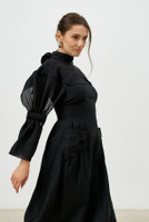 BELLE VIE Cape with Bow Apparent-Sleeves in Black