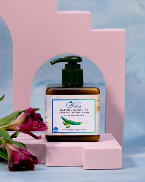 Natural Anti-Cellulite Synergy Blend Cream with Chili Seed Oil, Green Coffee Oil, Honey, Shea Butter, and botanical essential oils